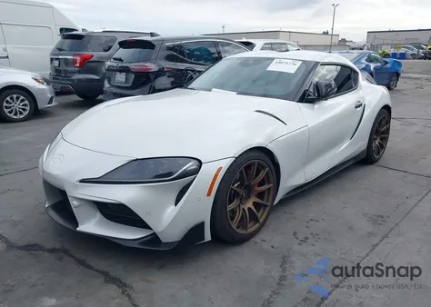 2023 Toyota Gr Supra 3.0 Premium из США, поврежденный, VIN WZ1DB0G08PW059789